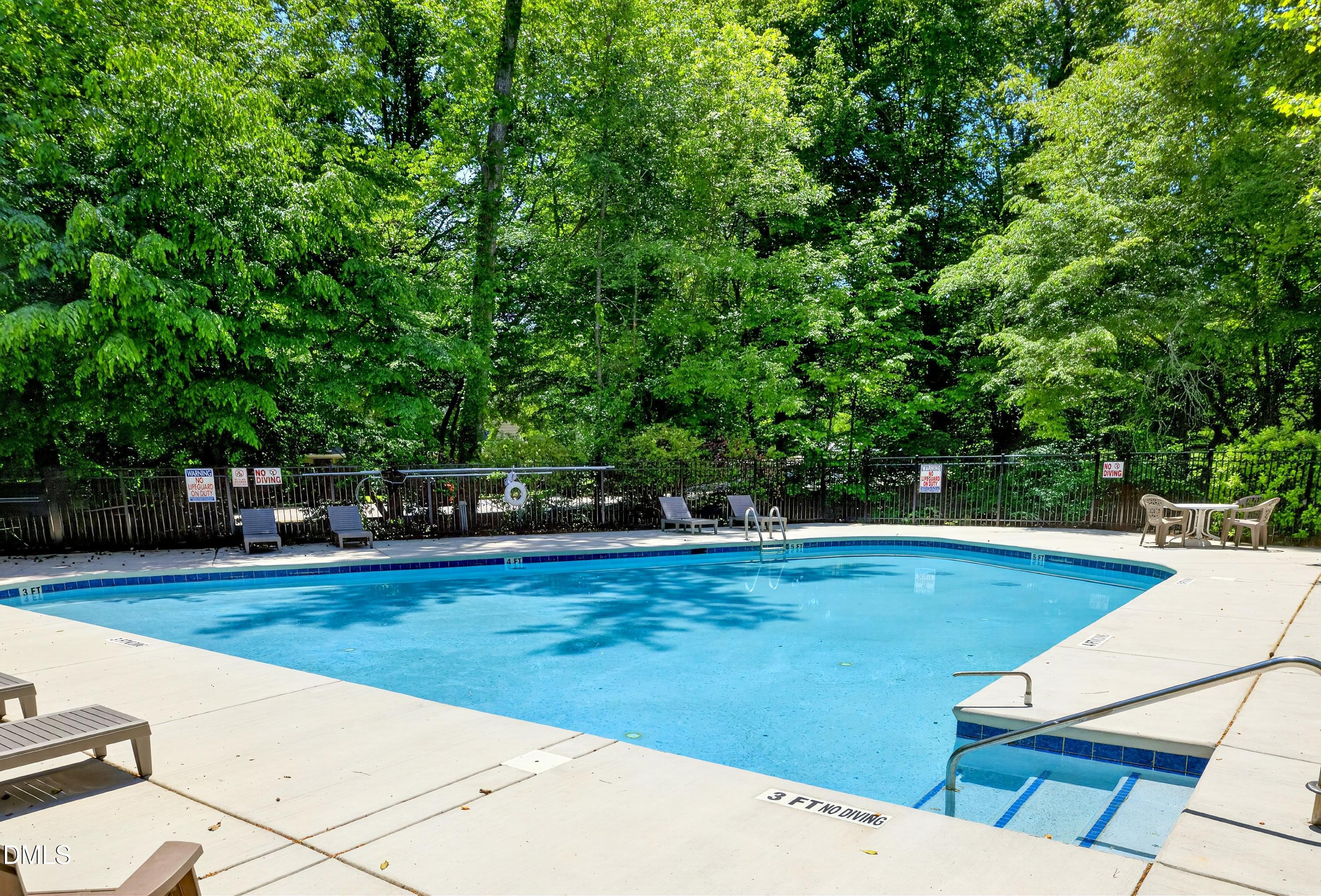 112 Broad Leaf Circle Raleigh, NC 27613 - Photo 34 of 35