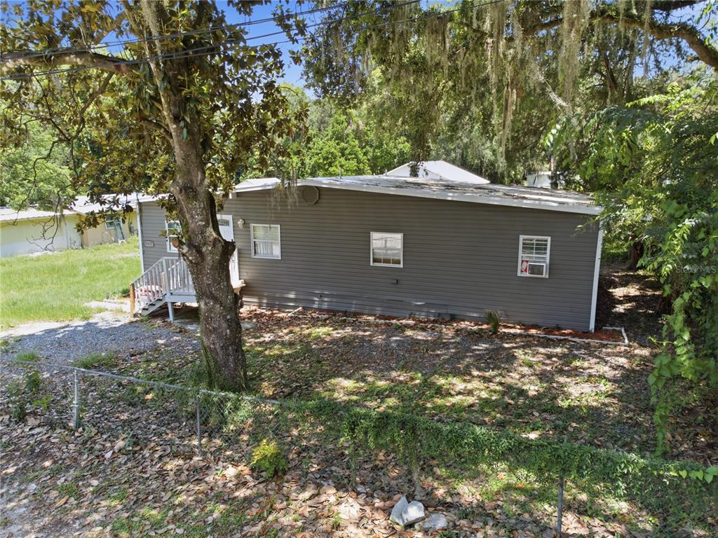 39217 Fibelkorn Road Zephyrhills, FL 33540 - Photo 24 of 27