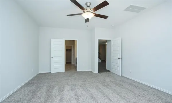 $2,850 | 7124 Elgin Street, Pearland, TX 77584