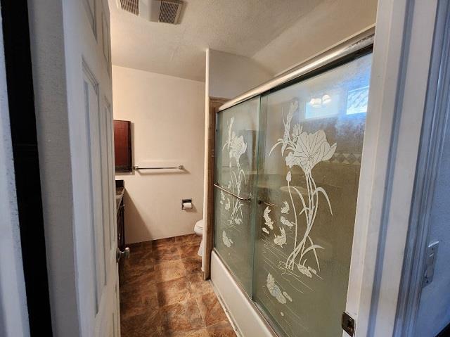 1652 Town Club Drive San Jose, CA 95124 - Photo 8 of 8 a view of bathroom with shower