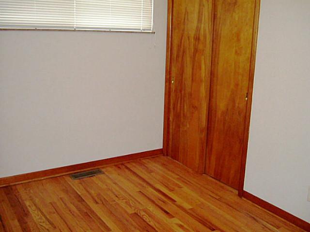 2495 Cranford Road Columbus, OH 43221 - Photo 13 of 14