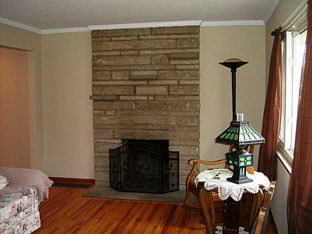 2495 Cranford Road Columbus, OH 43221 - Photo 5 of 14