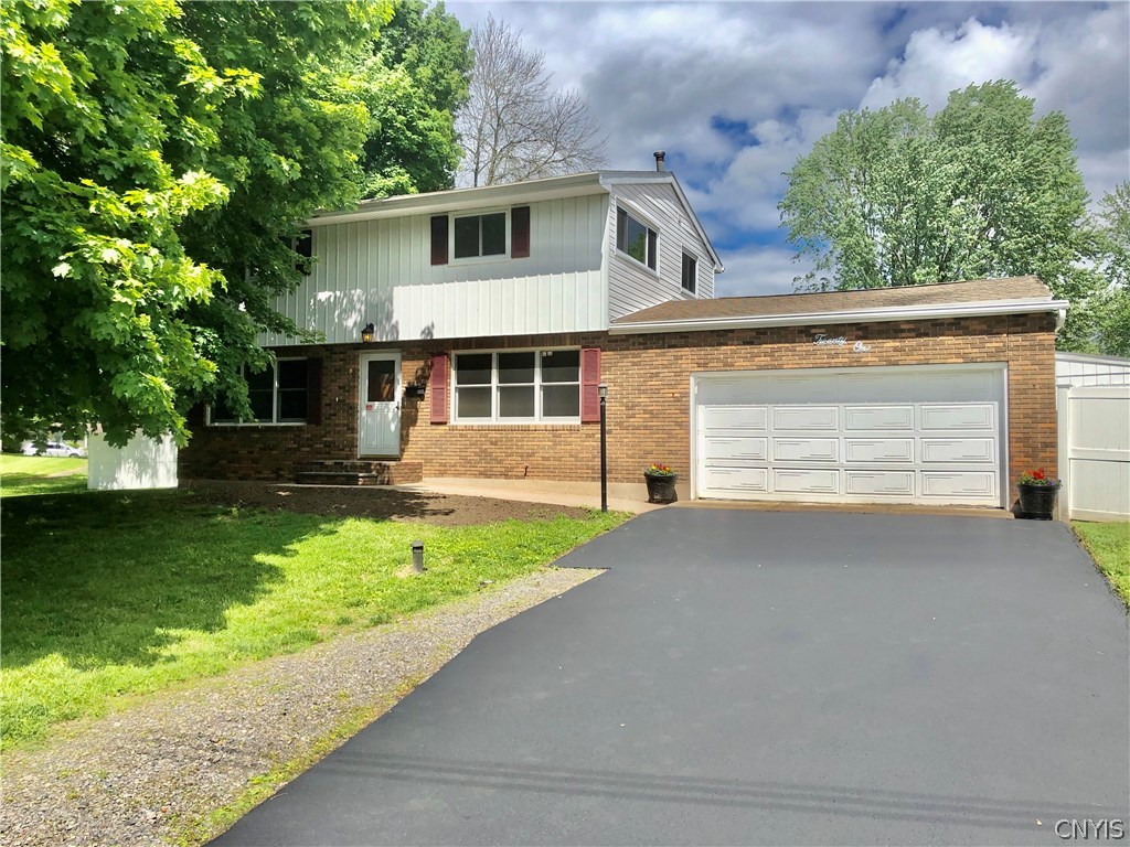 21 Cardinal Path Liverpool, NY 13090 - Photo 1 of 28 Gallery Image 1