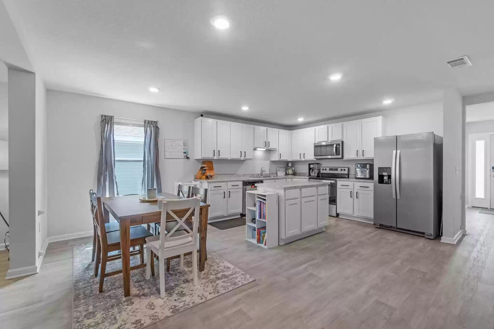82 American Court Santa Rosa Beach, FL 32459 - Photo 2 of 33 Full kitchen and dining