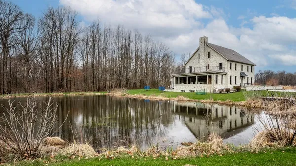 $1,700,000 | 444 Highway 229, Batesville, IN 47006