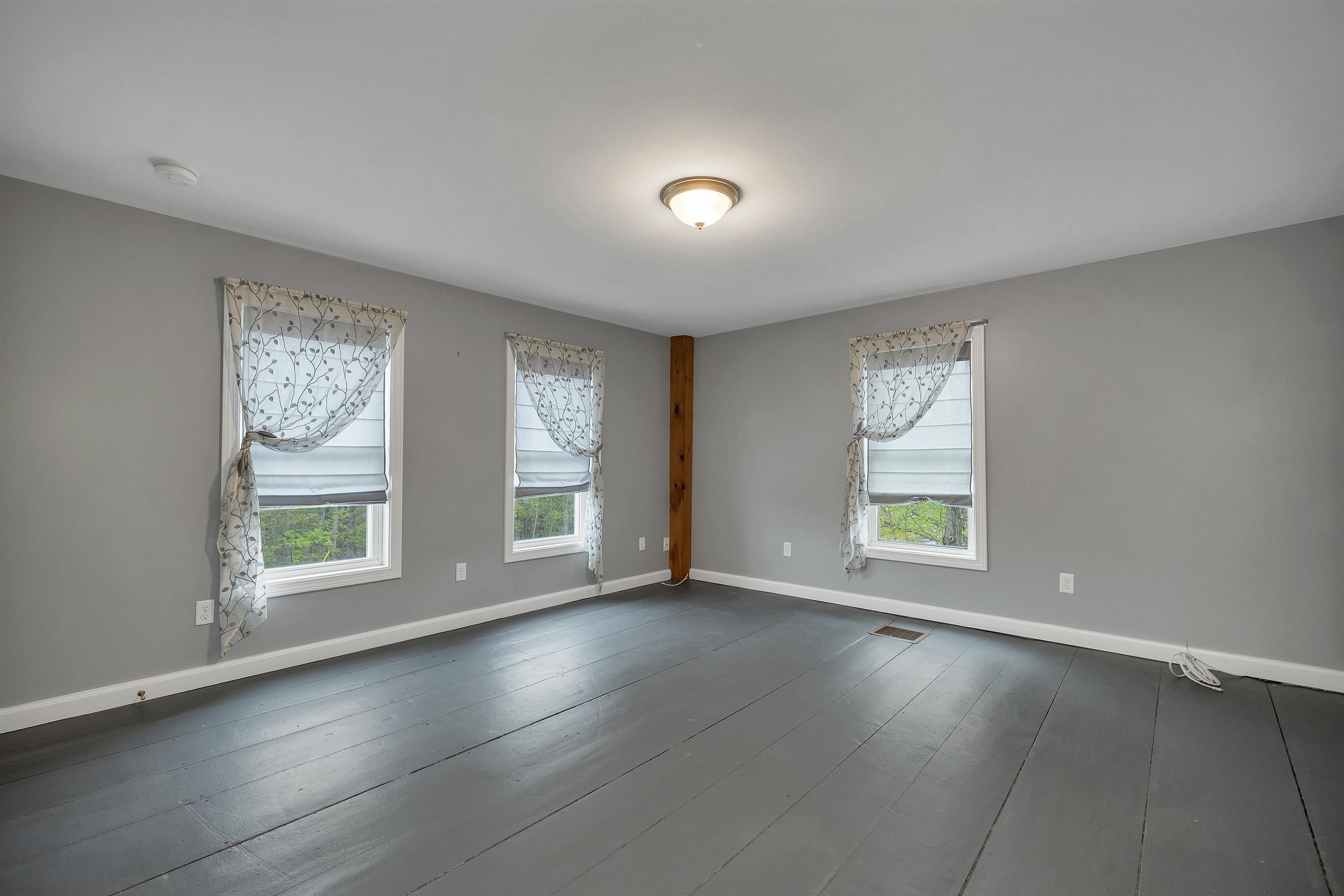 79 High Street Pittsfield, NH 03263 - Photo 36 of 60