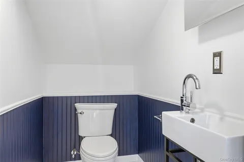 $525,000 | 7 Didio Lane, Montgomery, NY 12549