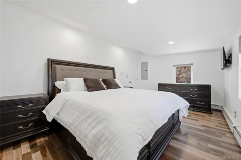 $525,000 | 7 Didio Lane, Montgomery, NY 12549