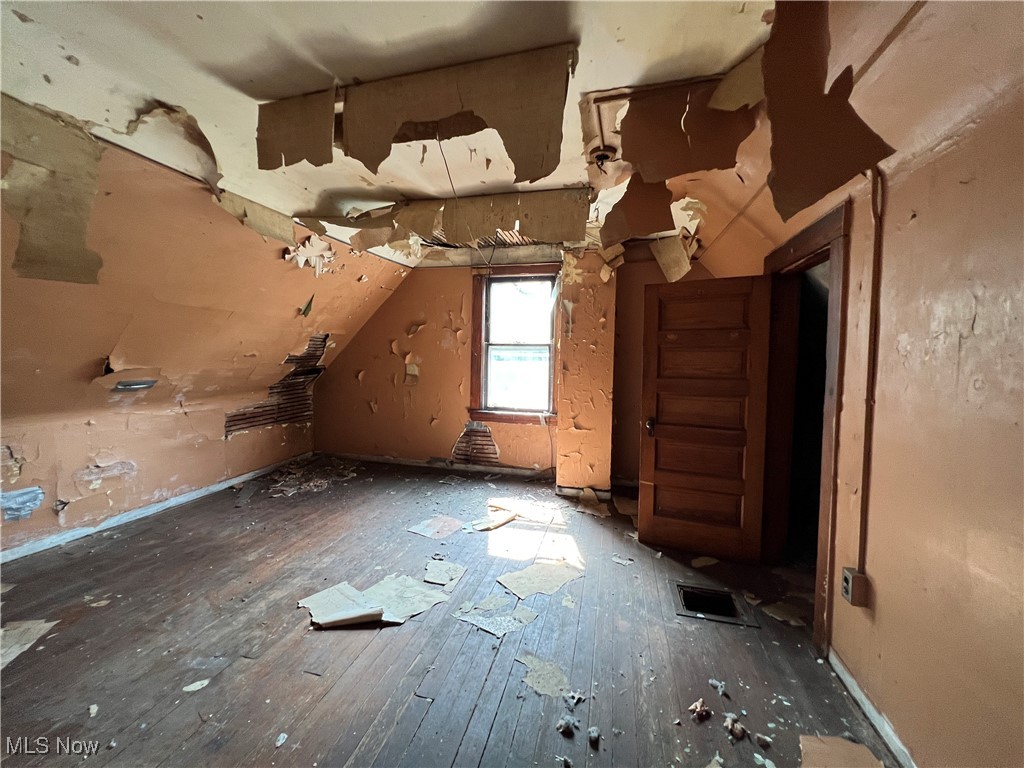 1246 Carlyon Road Cleveland, OH 44112 - Photo 15 of 16 Attic/bedroom