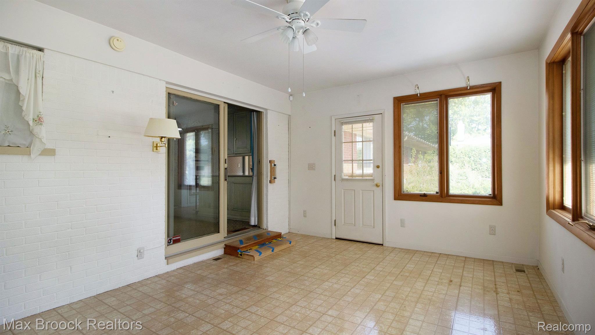 21 Willison Road Grosse Pointe, MI 48236 - Photo 14 of 35 Gallery Image 14