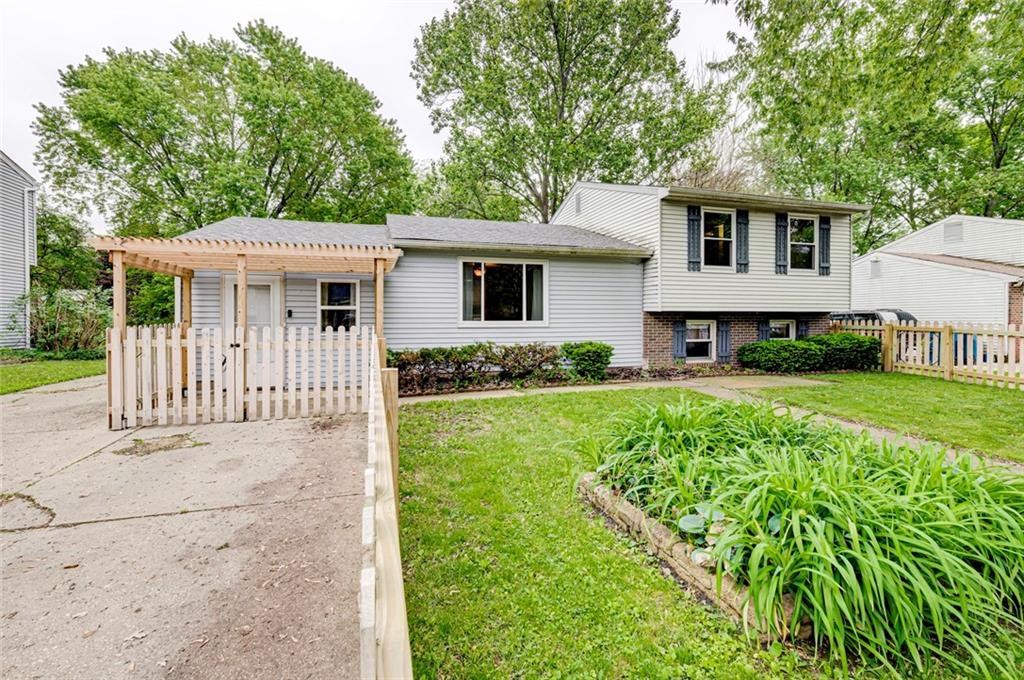 273 Coronado Road Indianapolis, IN 46234 - Photo 2 of 37