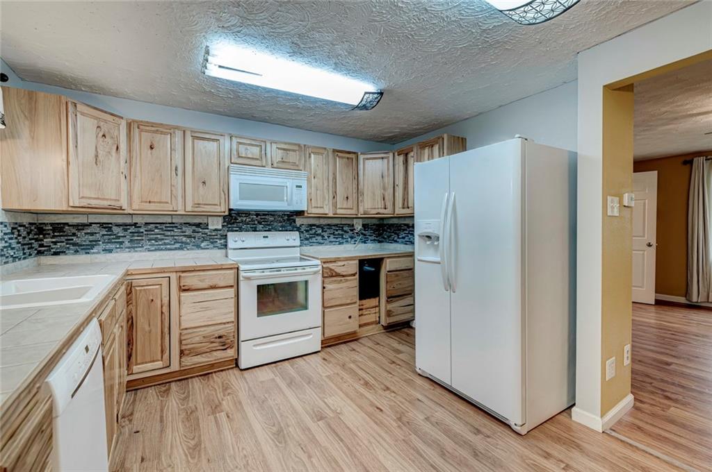 273 Coronado Road Indianapolis, IN 46234 - Photo 8 of 37