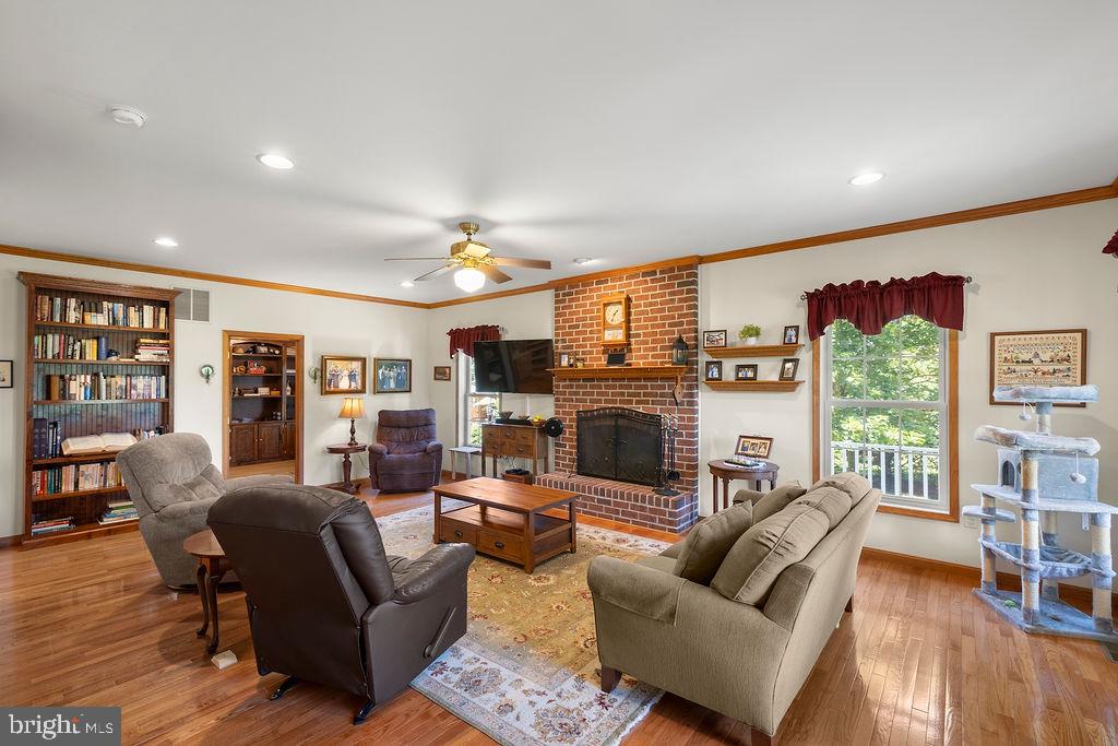 175 Knorr Road Gettysburg, PA 17325 - Photo 10 of 99