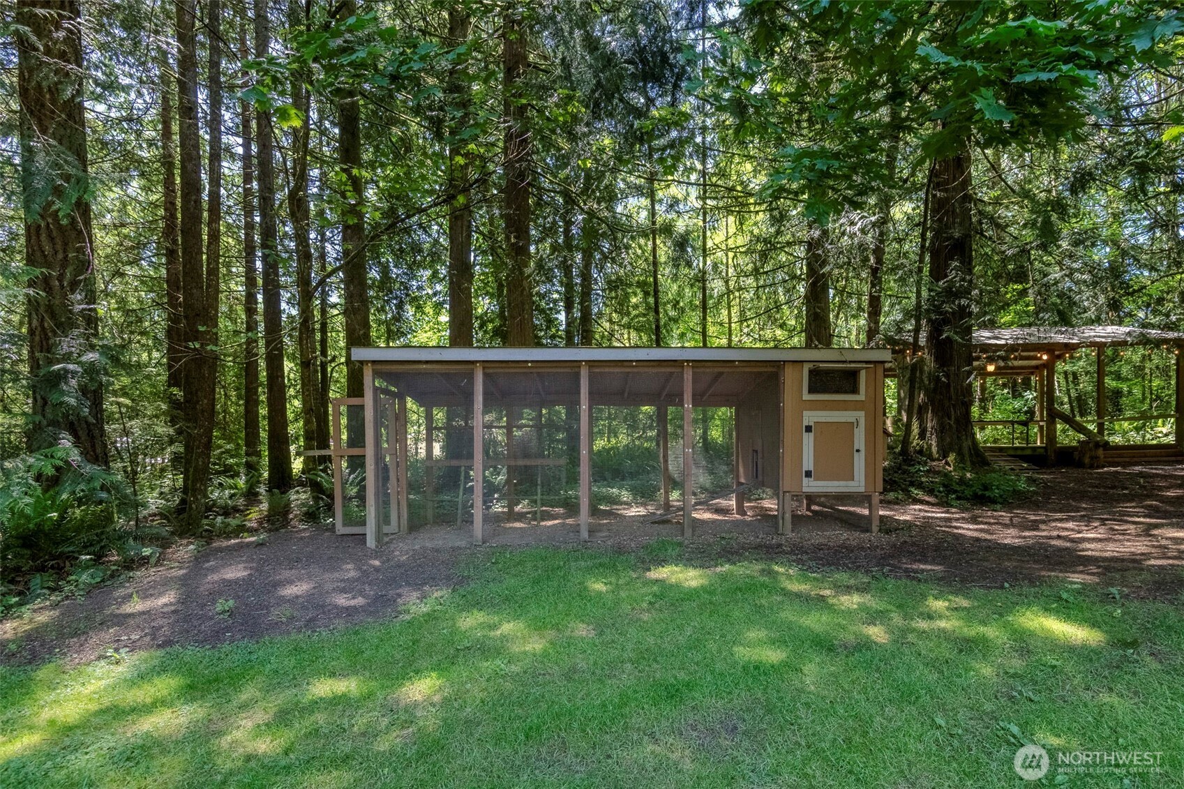 209 Alpha Way Onalaska, WA 98570 - Photo 28 of 40 a view of outdoor space and yard