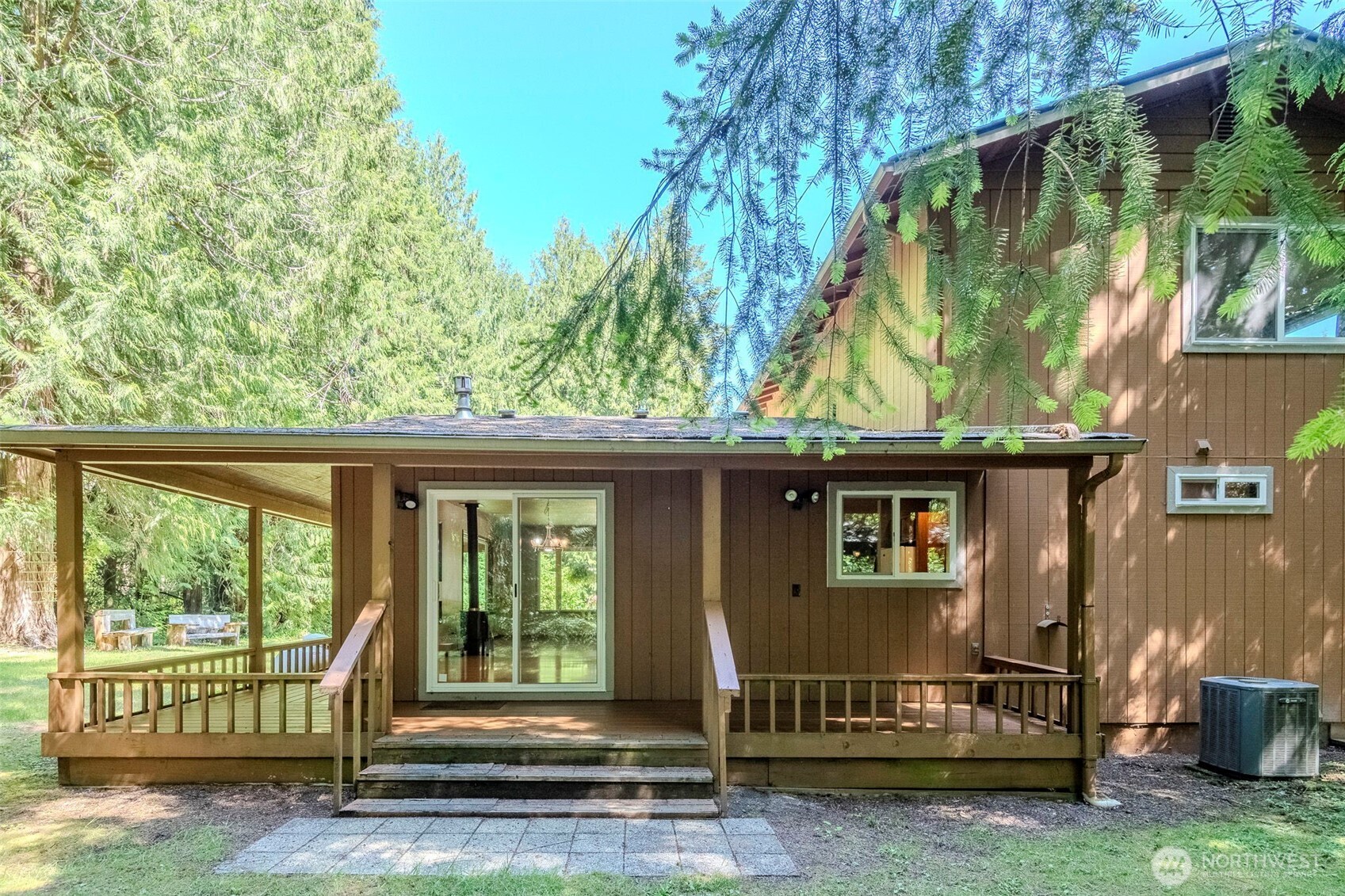 209 Alpha Way Onalaska, WA 98570 - Photo 38 of 40 a front view of a house with a yard