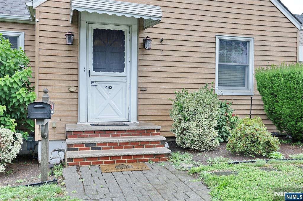 443 Center Street Wood-Ridge, NJ 07075 - Photo 2 of 29