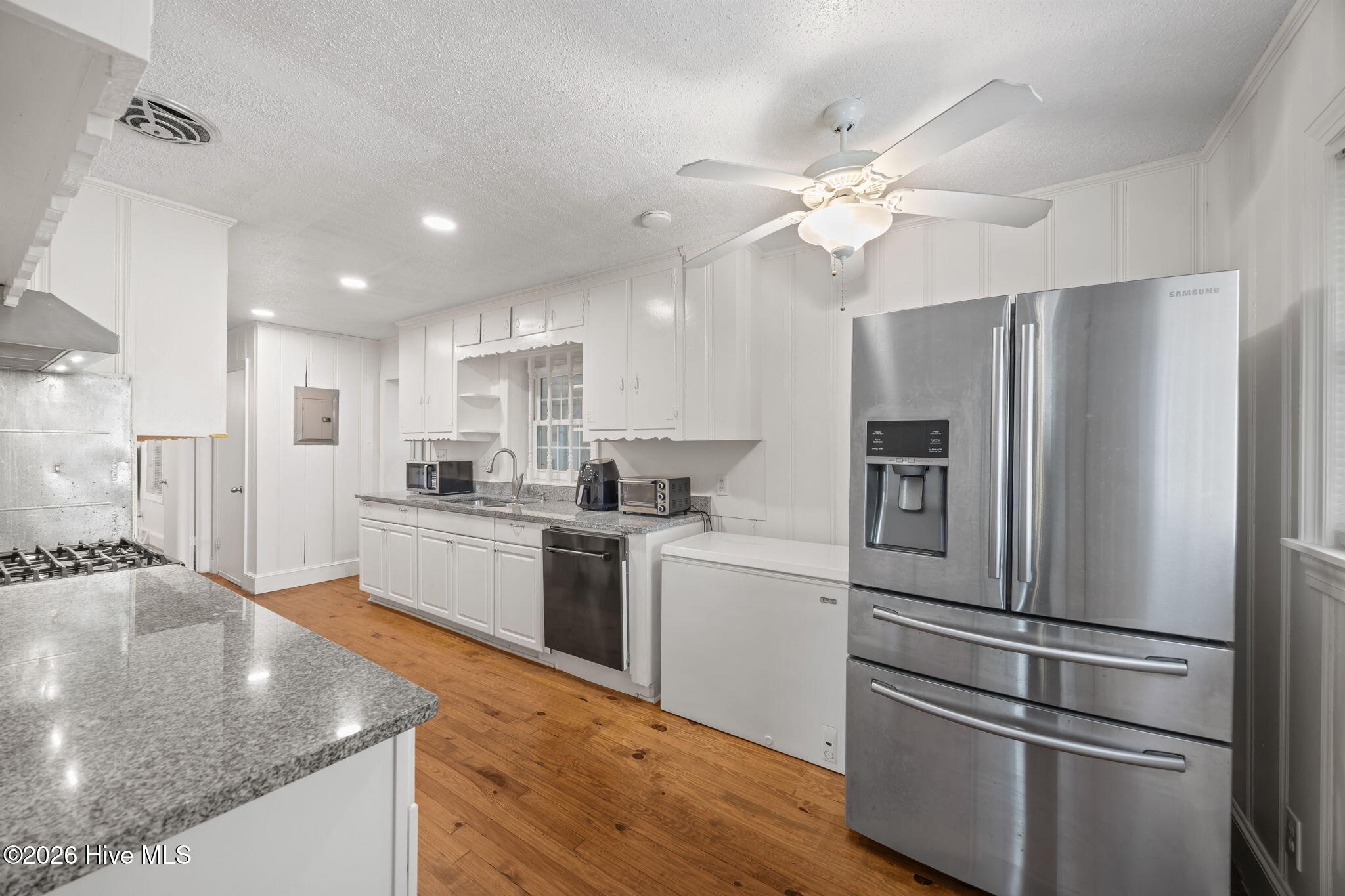 709 Hooker Road Greenville, NC 27834 - Photo 13 of 41 15-web-or-mls-BLS_0018