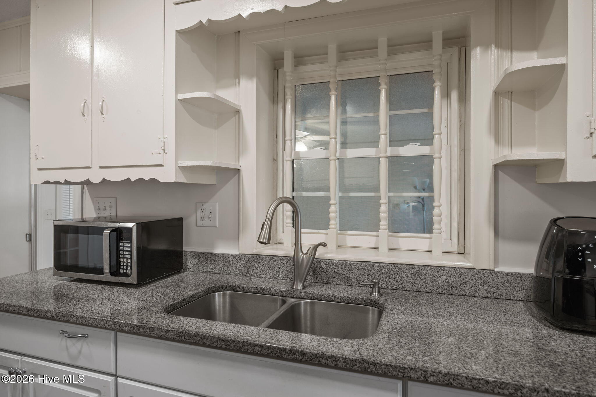 709 Hooker Road Greenville, NC 27834 - Photo 16 of 41 17-web-or-mls-BLS_0024