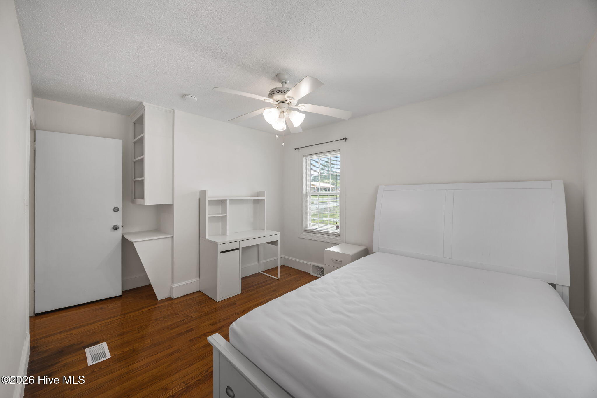 709 Hooker Road Greenville, NC 27834 - Photo 26 of 41 28-web-or-mls-BLS_0057