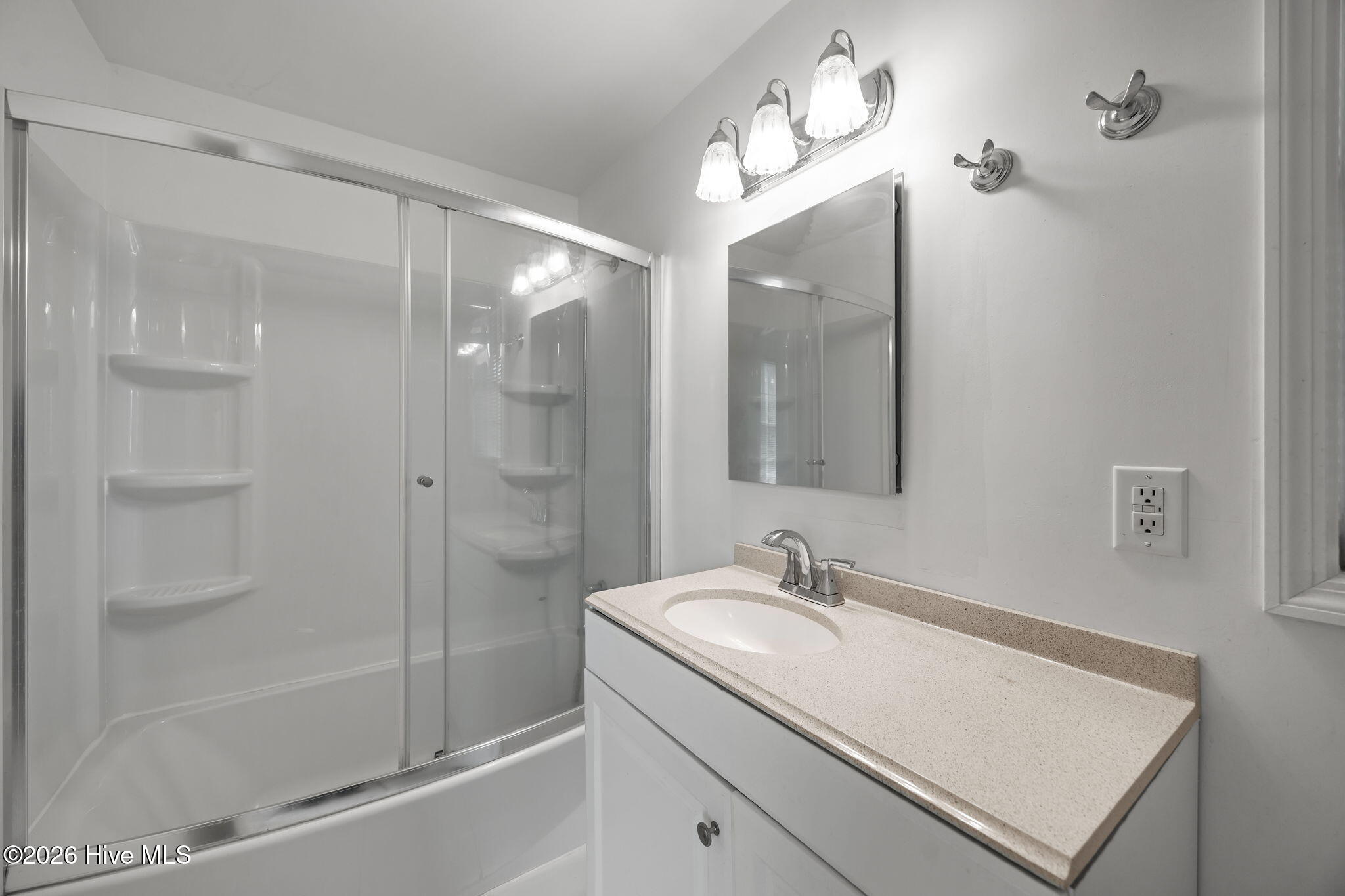 709 Hooker Road Greenville, NC 27834 - Photo 28 of 41 26-web-or-mls-BLS_0051