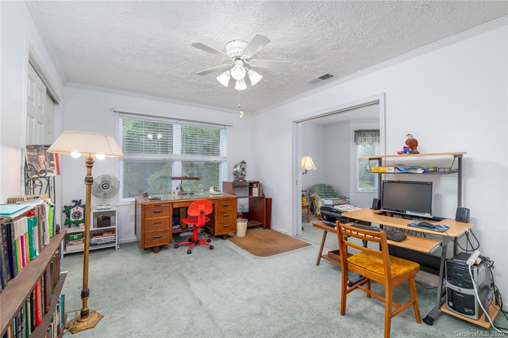 401 Cabe Road Sylva, NC 28779 - Photo 22 of 31 Gallery Image 22