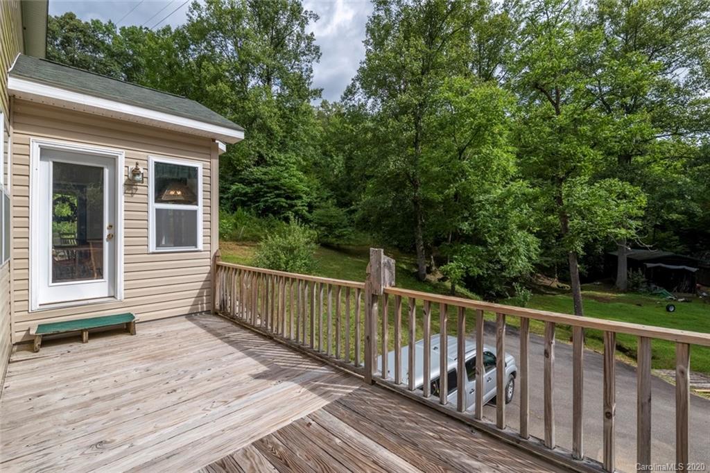 401 Cabe Road Sylva, NC 28779 - Photo 5 of 31 Gallery Image 5
