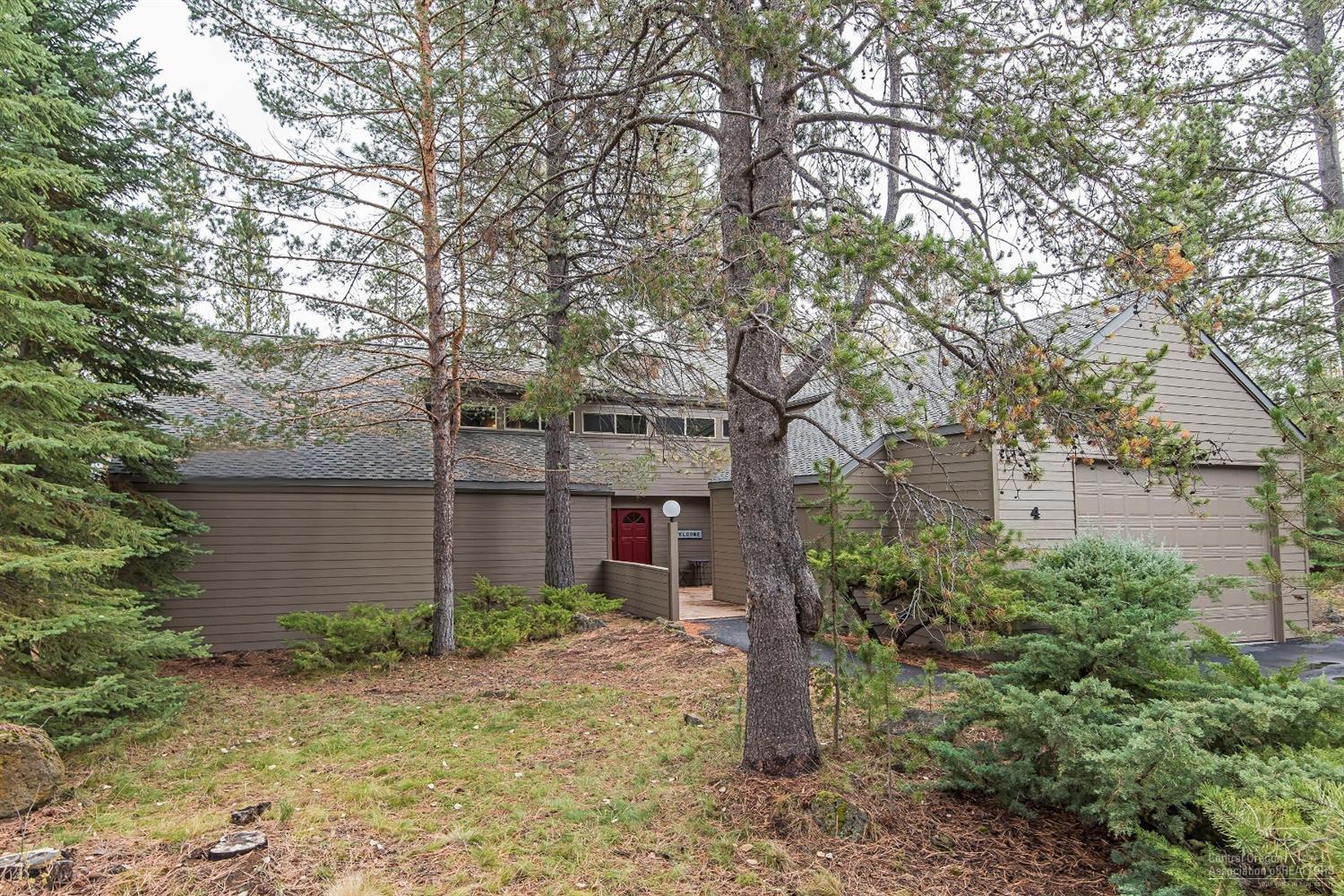 17536 Meadow Lark Lane, Unit 4 Sunriver, OR 97707 - Photo 1 of 25 Primary Photo