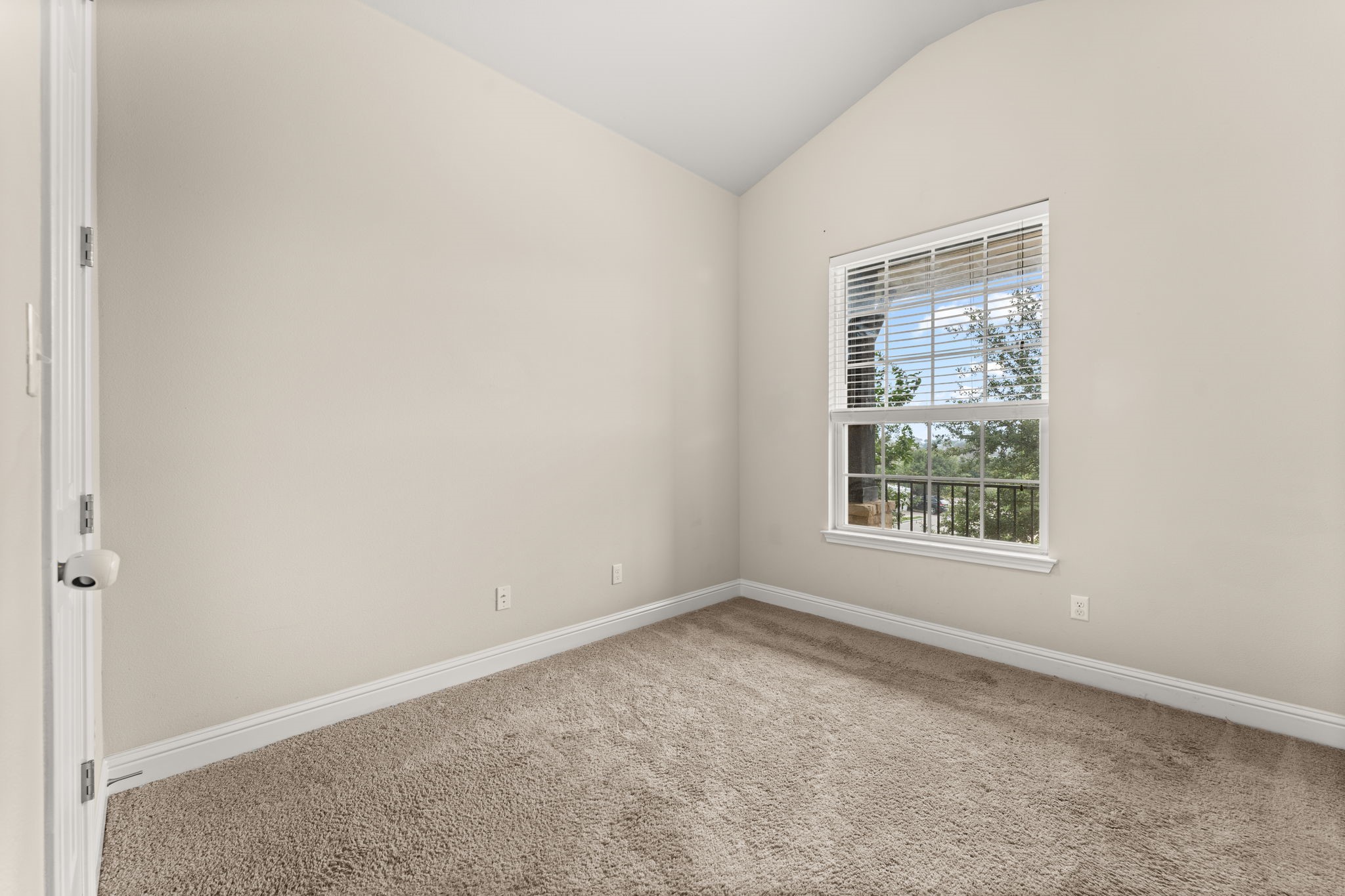 5600 Rio Chama Cove Austin, TX 78738 - Photo 10 of 14