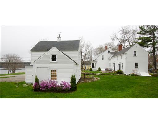 121 River Road Woolwich, ME 04579 - Photo 3 of 25 Exterior Back.