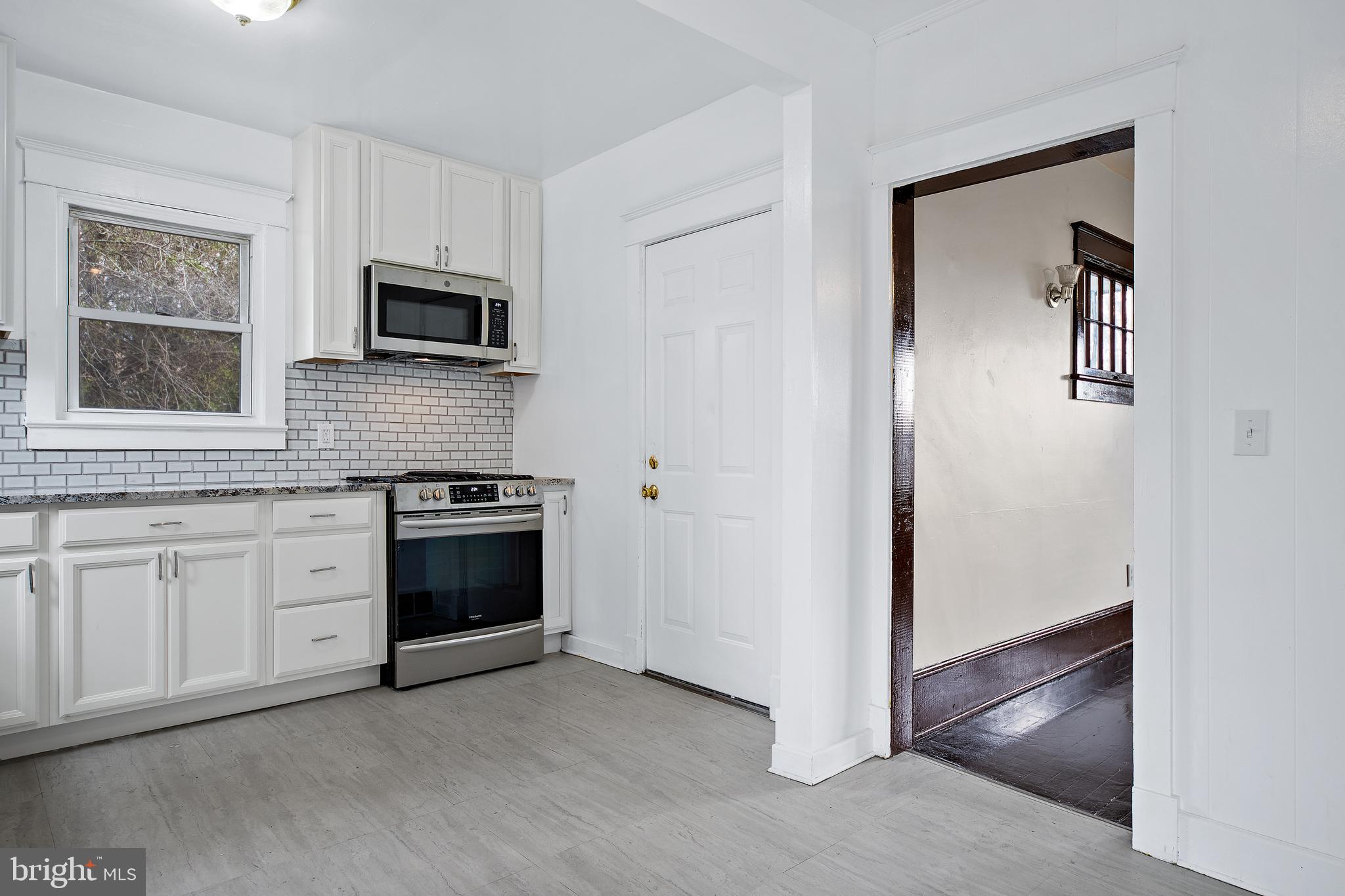 1909 South Main Road Vineland, NJ 08360 - Photo 12 of 38 Kitchen
