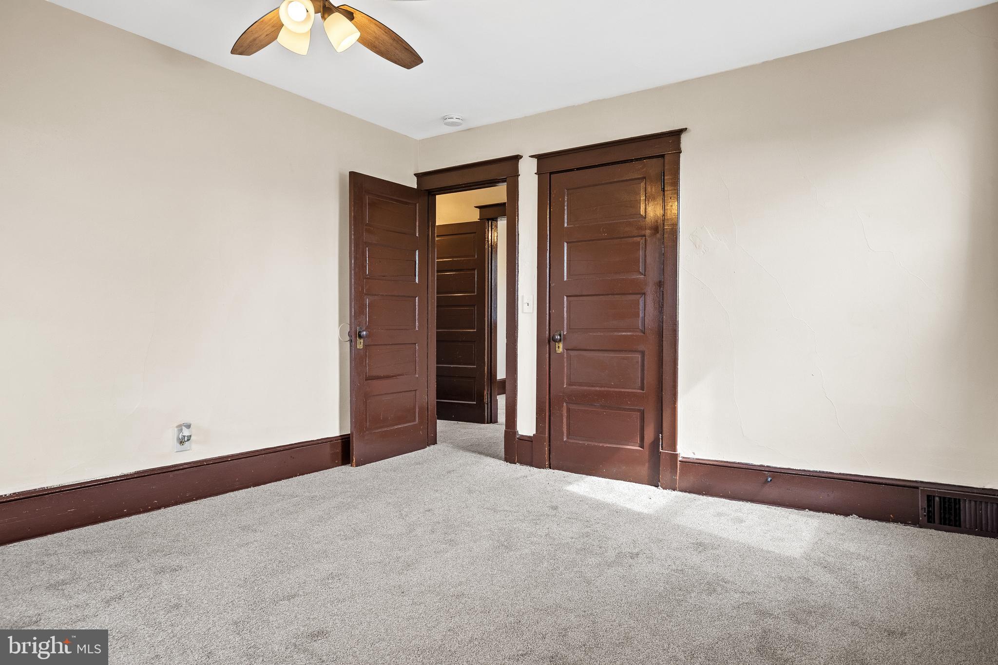 1909 South Main Road Vineland, NJ 08360 - Photo 21 of 38 Bedroom 2