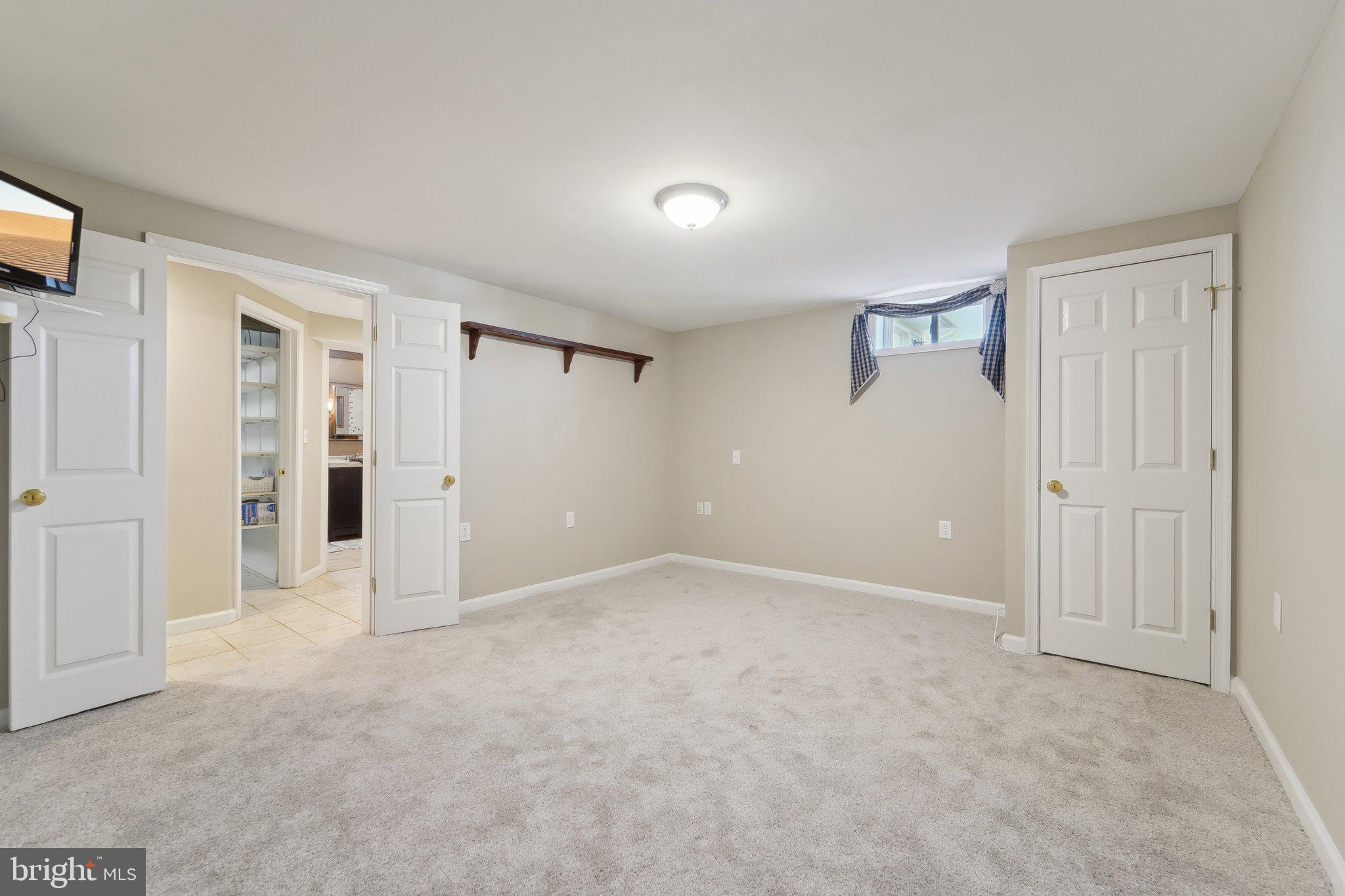 901 Mark Road Baltimore, MD 21225 - Photo 18 of 39