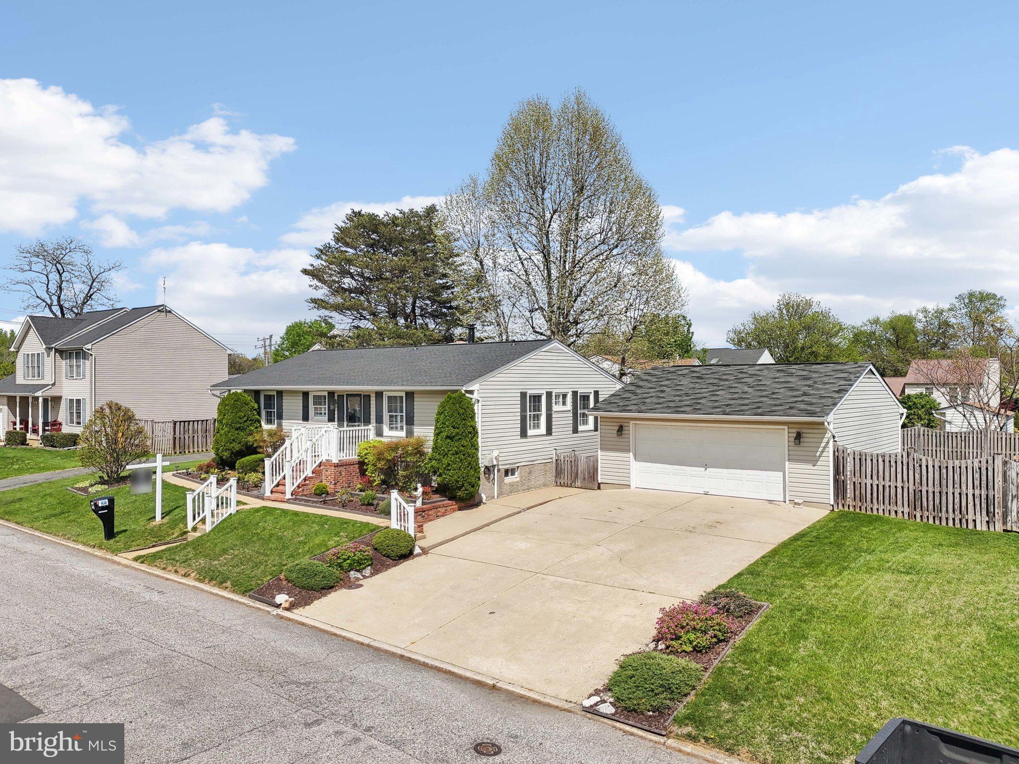 901 Mark Road Baltimore, MD 21225 - Photo 32 of 39 front view of a house with a yard