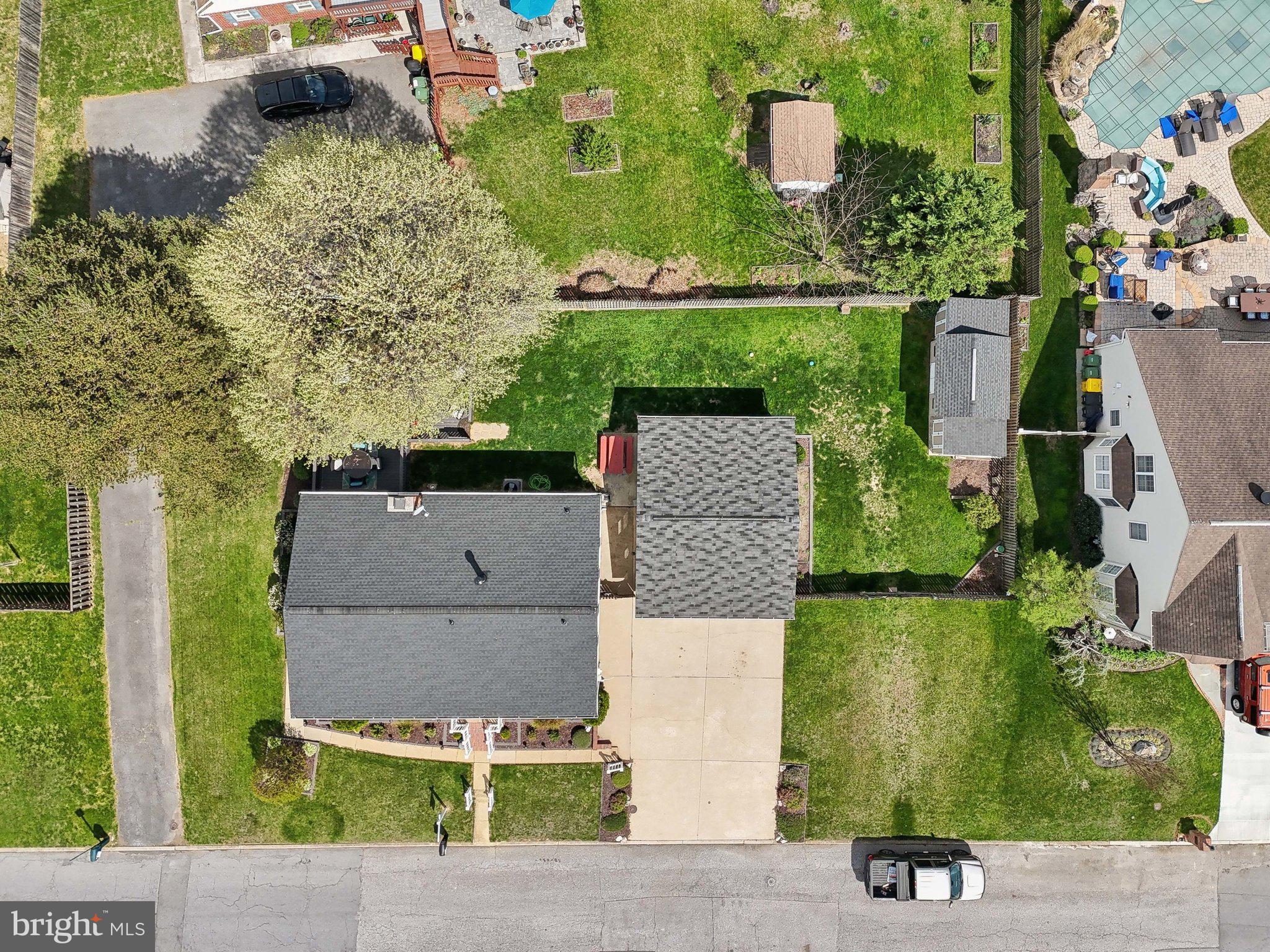 901 Mark Road Baltimore, MD 21225 - Photo 37 of 39 an aerial view of a house