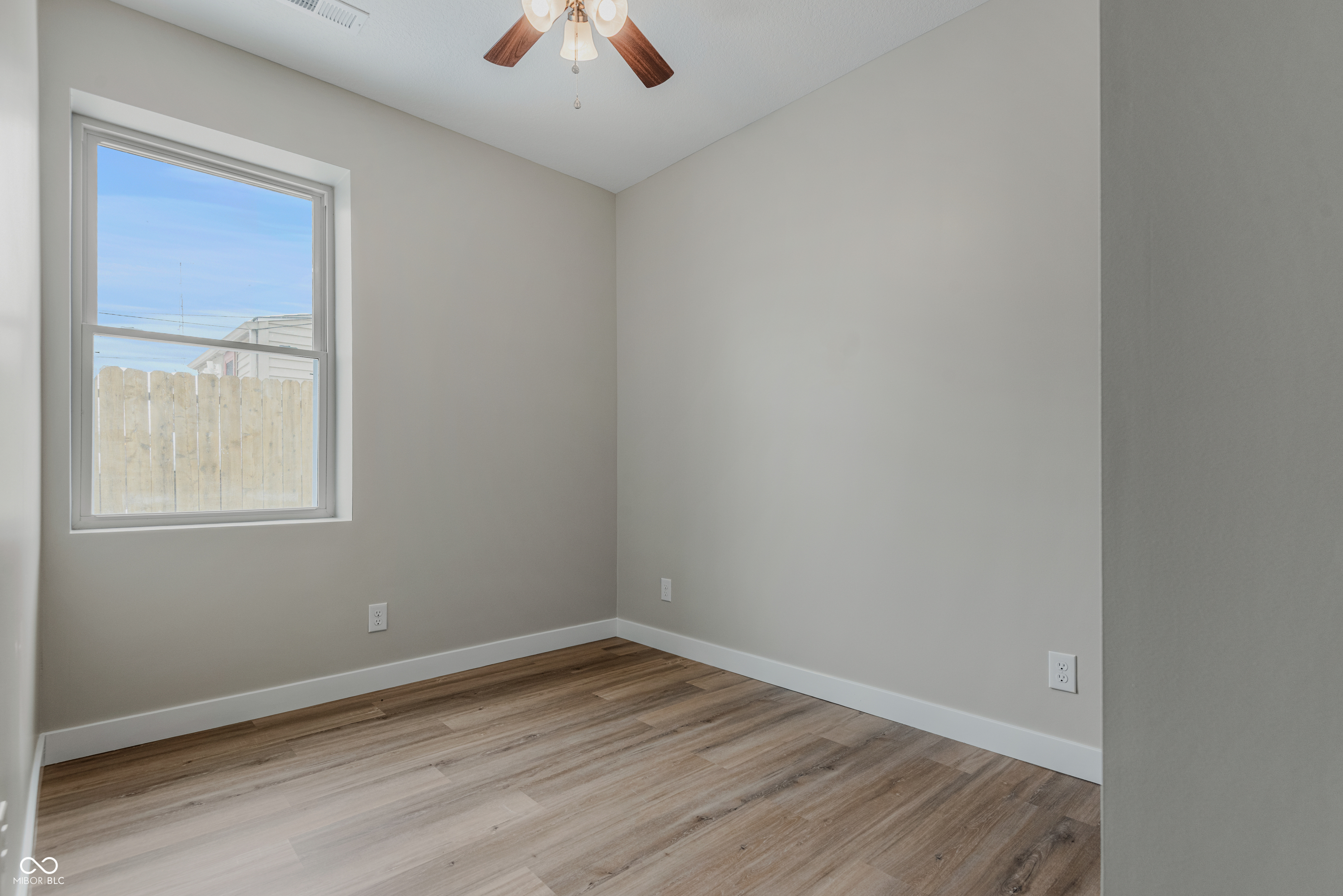 1802 California Street Columbus, IN 47201 - Photo 19 of 24