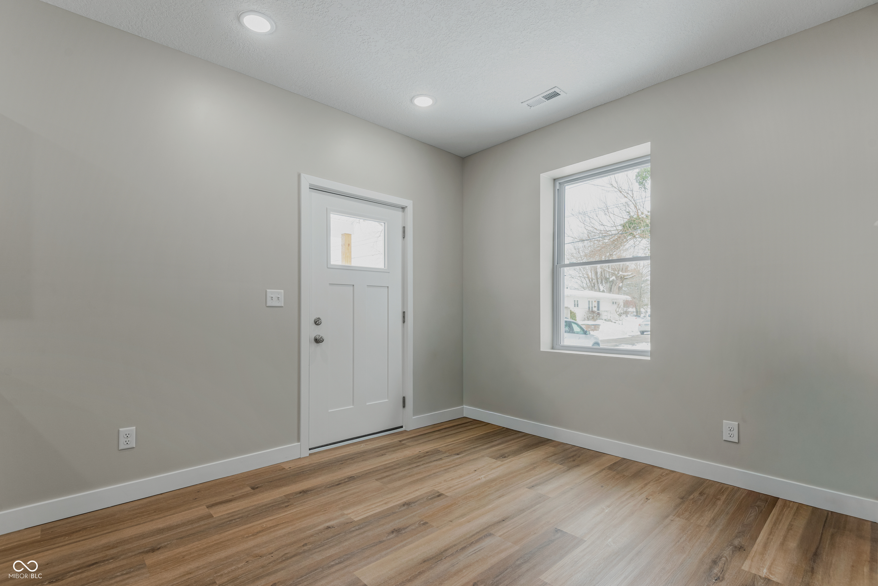 1802 California Street Columbus, IN 47201 - Photo 8 of 24