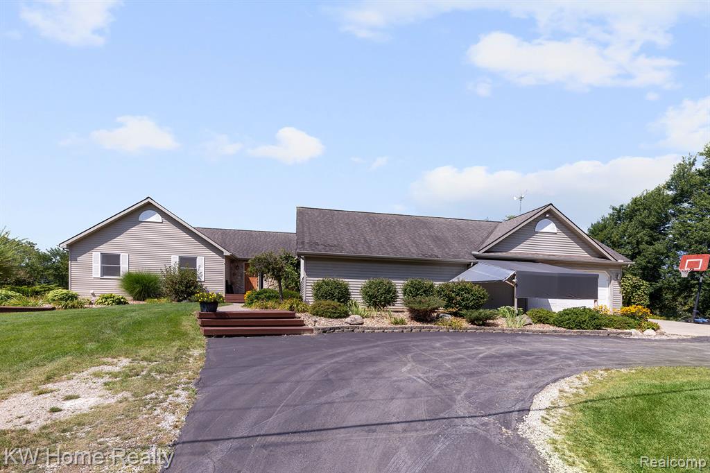 365 North Kellogg Road Howell, MI 48843 - Photo 67 of 69