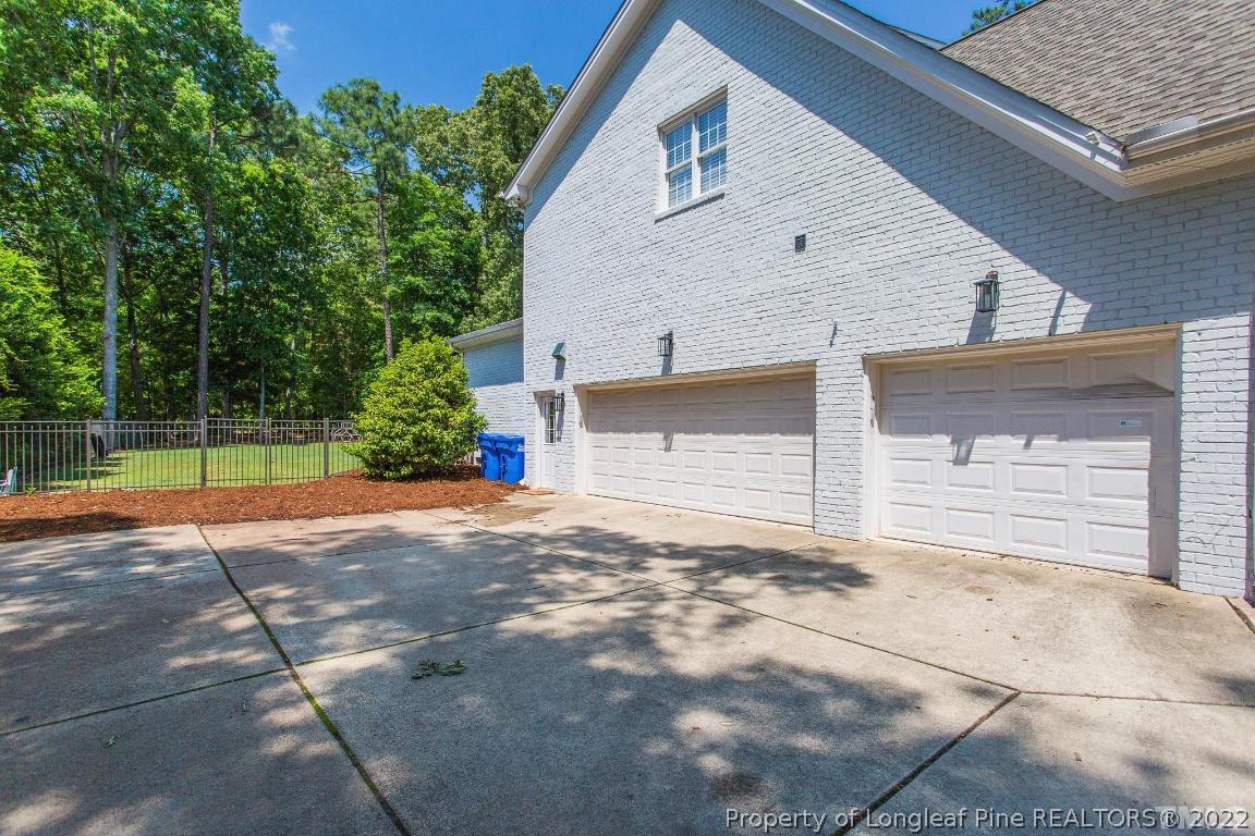 5701 Thistleton Lane Raleigh, NC 27606 - Photo 39 of 43 Gallery Image 39