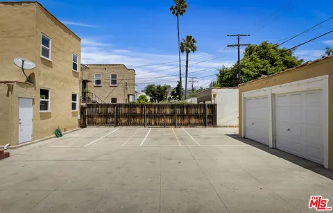 $1,995,000 | 844 South Curson Avenue, Los Angeles, CA 90036