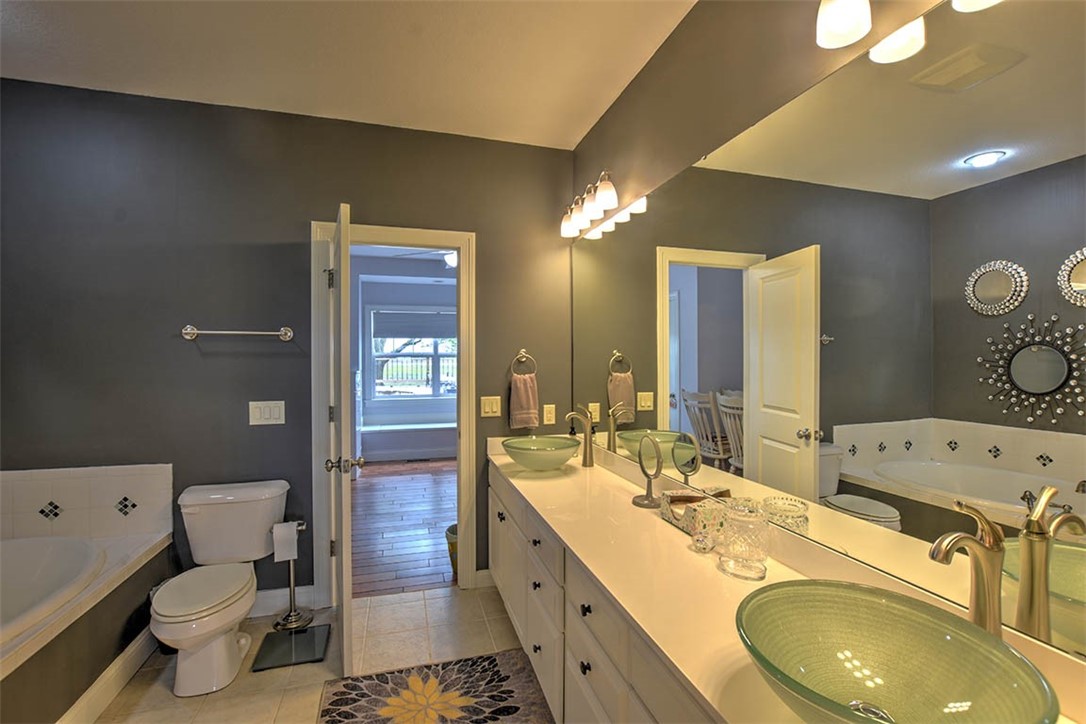 4480 North Bearsdale Road Decatur, IL 62526 - Photo 26 of 45
