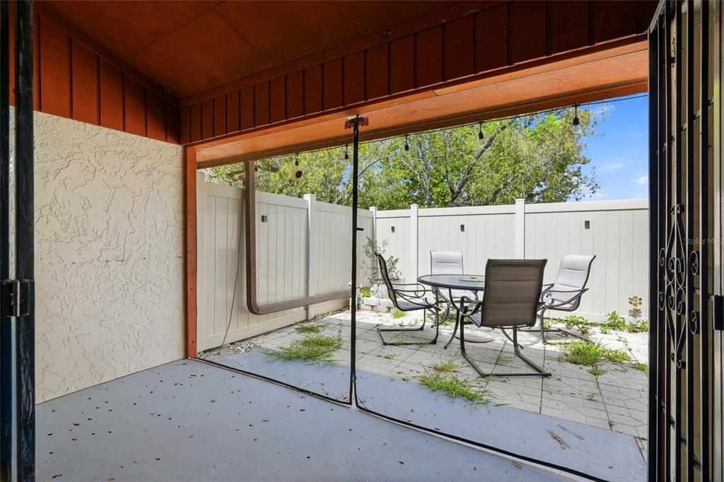 2062 Sunset Point Road, Unit 64 Clearwater, FL 33765 - Photo 26 of 46