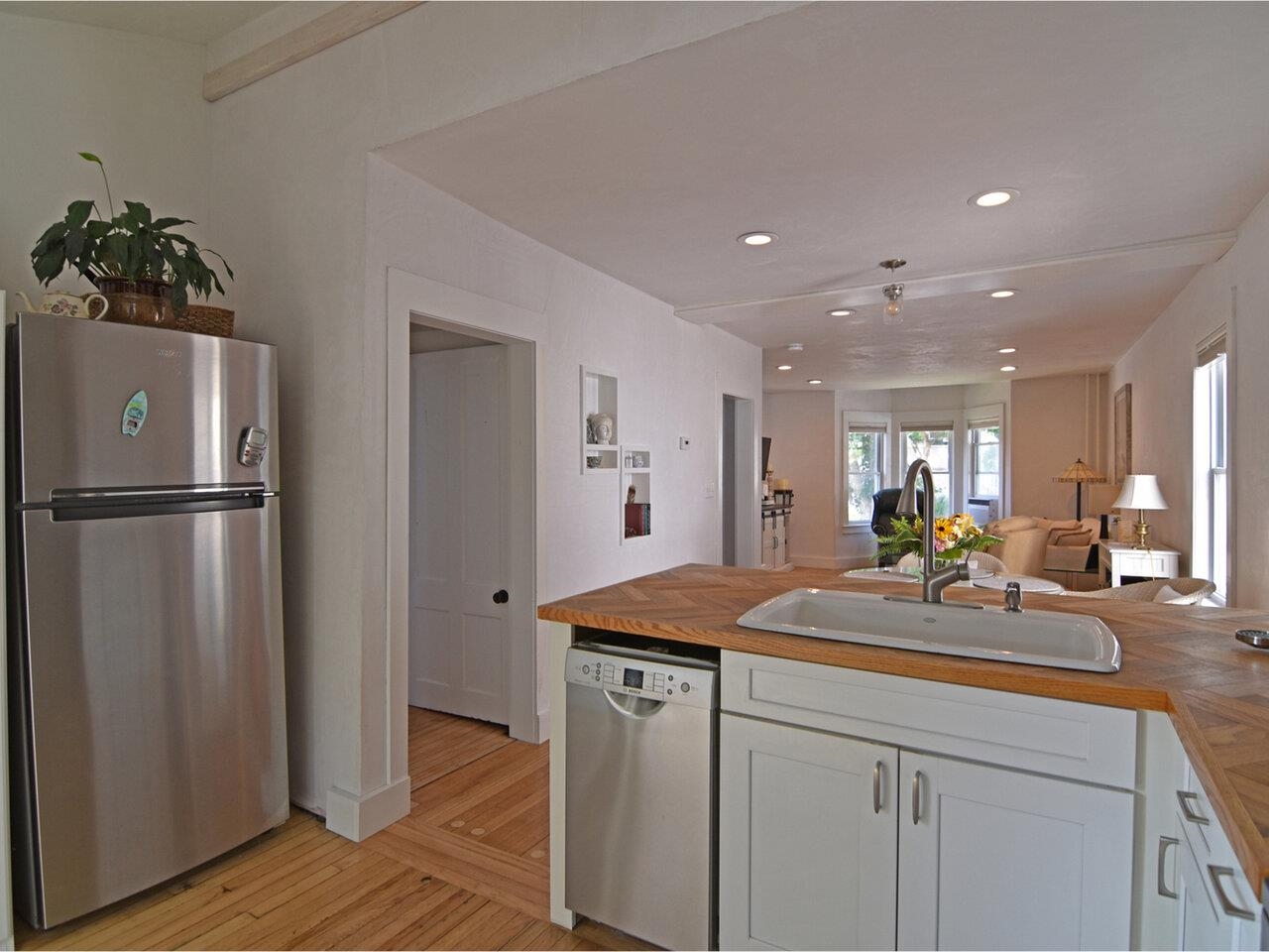 19 Spruce Street Burlington, VT 05401 - Photo 23 of 40