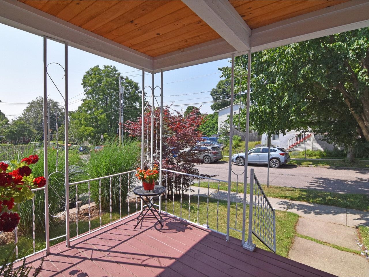 19 Spruce Street Burlington, VT 05401 - Photo 36 of 40