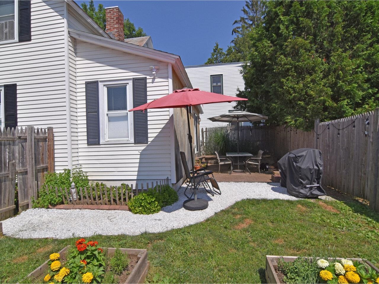 19 Spruce Street Burlington, VT 05401 - Photo 7 of 41