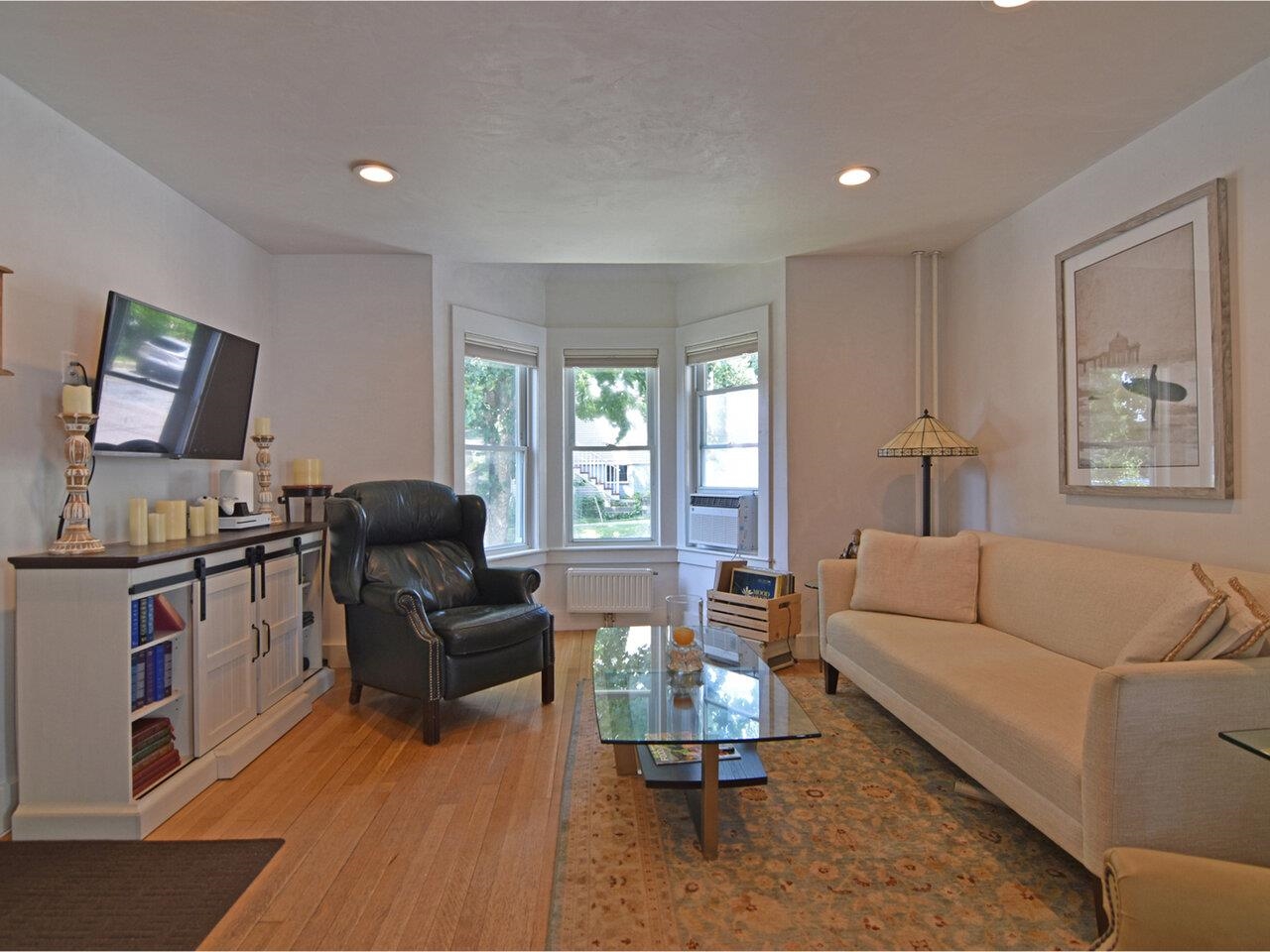 19 Spruce Street Burlington, VT 05401 - Photo 10 of 41