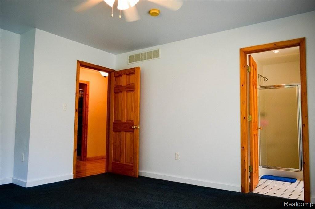 8801 Crawford Road Columbus, MI 48063 - Photo 8 of 25 9-19 (1280x851).jpg
