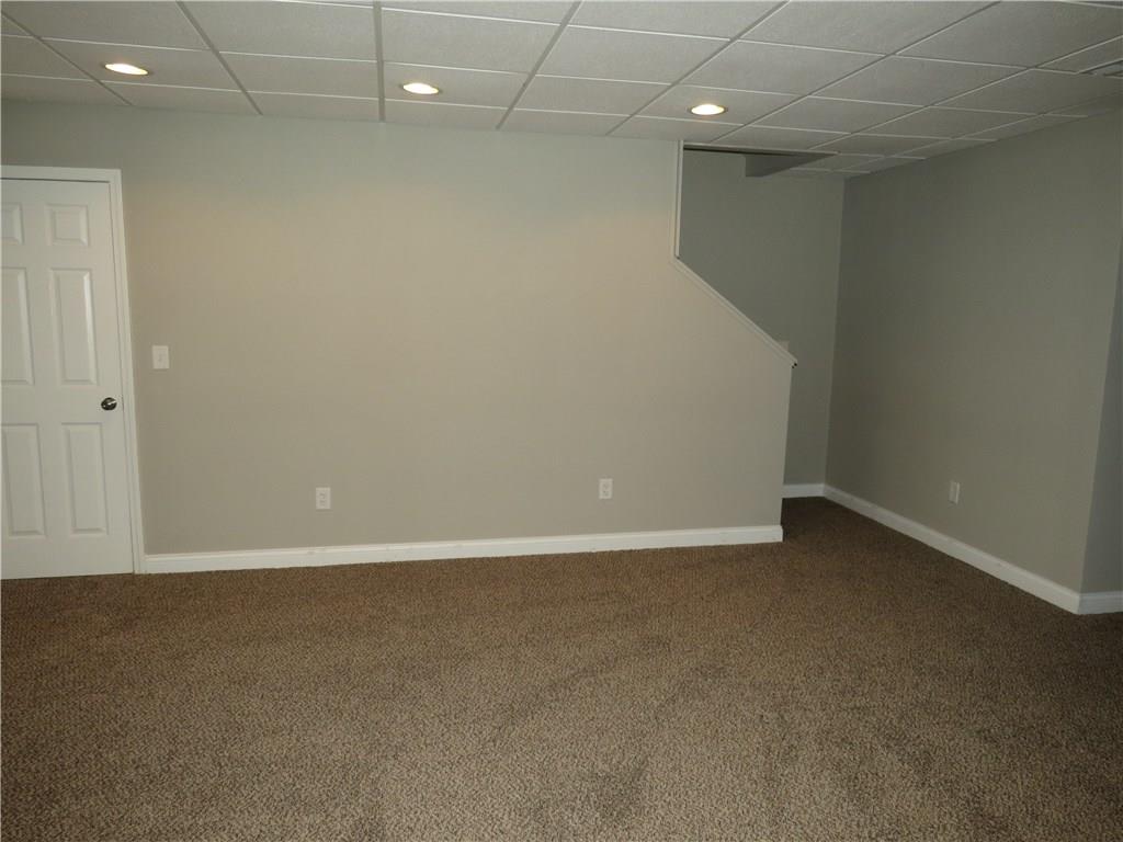 2958 Prairie Stream Way Columbus, IN 47203 - Photo 19 of 23 Gallery Image 19