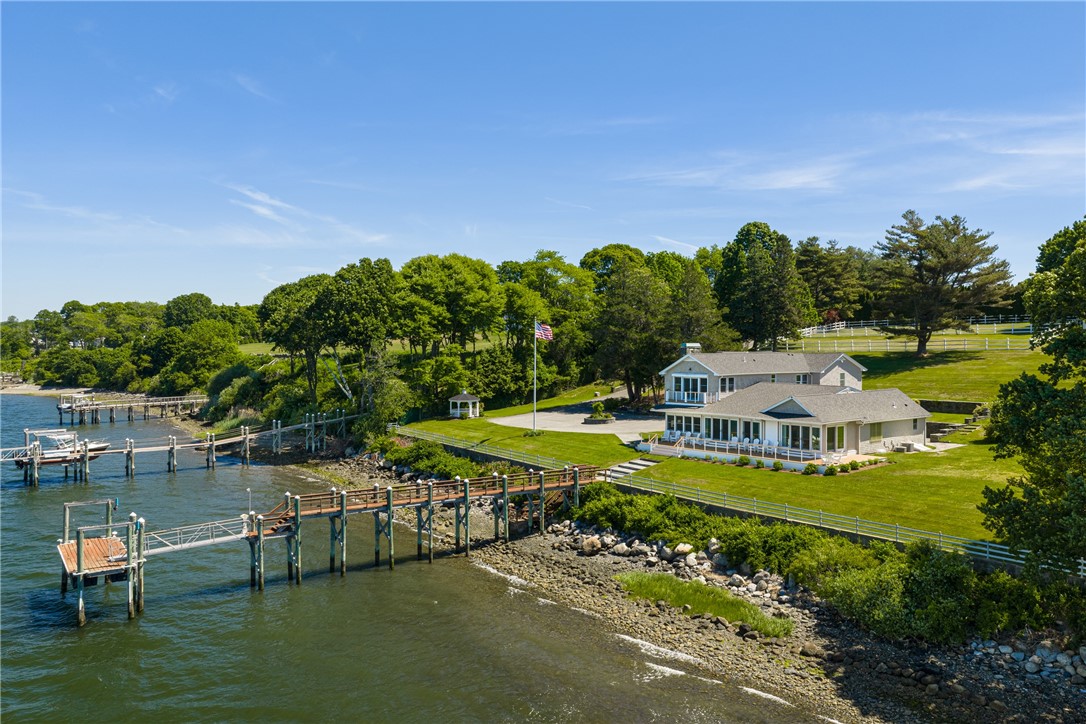 149 Nanaquaket Road Tiverton, RI 02878 - Photo 6 of 45