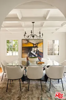 $3,695,000 | 3706 Effingham Place, Los Angeles, CA 90027