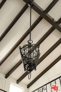 $3,695,000 | 3706 Effingham Place, Los Angeles, CA 90027